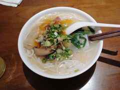 -建新园过桥米线(老街店)