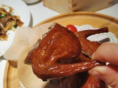 秘制脆皮乳鸽-避风塘·金牌店·夜宵(金玉兰店)