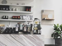 -UNI UNI(环亚凯瑟琳店)