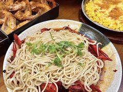 -老东镇啤酒屋海鲜加工·蒸汽海鲜·海鲜烧烤(台东店)