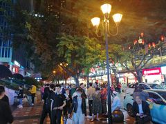 -八一好吃街·高品美食广场