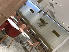 大堂-奈雪的茶(湖滨银泰in77C区PRO店)