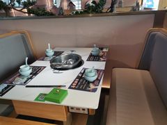 靠窗位-马家斑.鲜鱼火锅(松湖万科店)