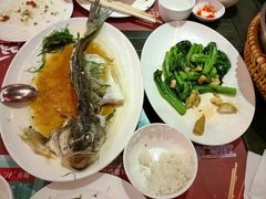 -喷泉广场餐厅·宵夜·海鲜烧烤大排档(长隆企鹅酒店)