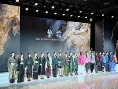 -荔秀服饰文化街区