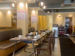 -胡须佬鸡煲四季火锅店(石厦西村直营店)