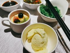 哈根达斯-领鲜活海鲜榴莲自助火锅(东门店)