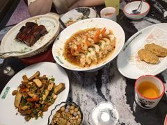 -新白鹿餐厅(百联中环店)