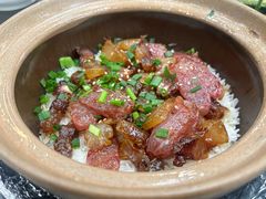 腊肉腊肠饭-红星光发煲仔饭(文海店)