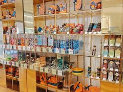 -VENCHI 闻绮(上海佛罗伦萨小镇店)