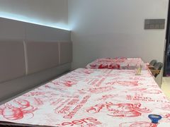 -老班长·小龙虾·鲜货烧烤大排档(金街美地店)