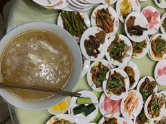 -桥香园云南过桥米线(金马碧鸡店)