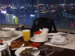 -荣誉国际酒店-云顶旋转餐厅