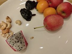 -怡咖啡海鲜自助餐厅(浦东香格里拉店)