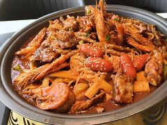 -徐记小怪兽肉蟹煲(中央大街店)