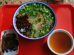 -吾穆勒蓬灰牛肉面·清真(北滨河中路店)