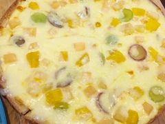 -悦享绿山墙西餐厅