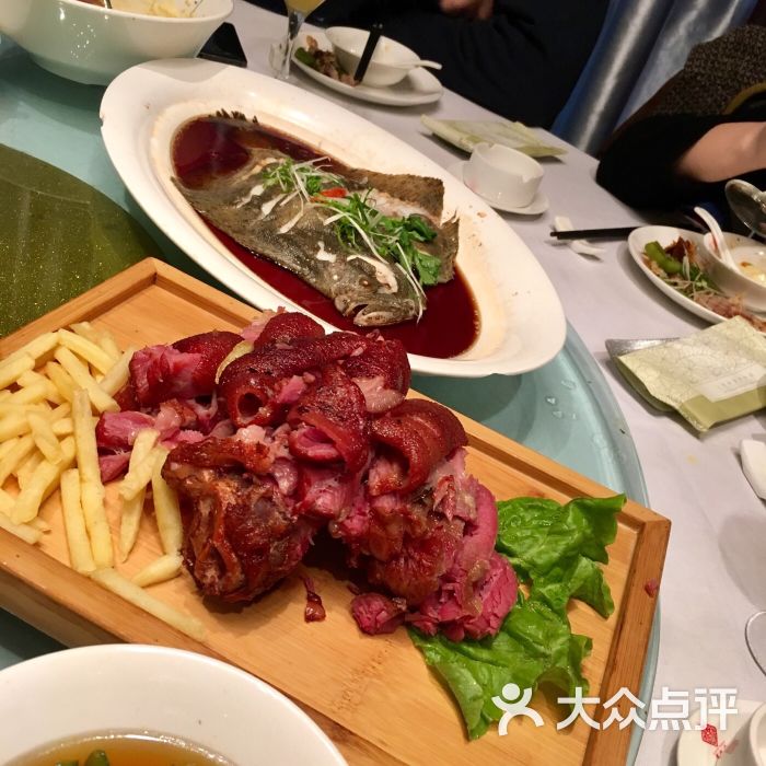上海丰收日酒店特色菜图片
