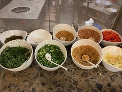 -肖肖酸萝卜鱼火锅(总店)