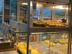 面包甜点陈列柜-奈雪的茶(华强北中航城店)