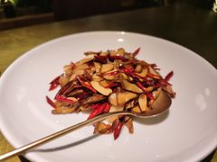 香辣牛肝菌-一坐一忘云南菜(卓悦中心)
