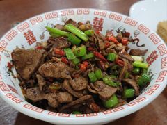 -湖南人家湘菜馆(镇江路店)