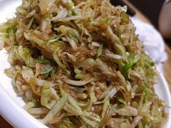 虾皮炒圆白菜粉丝-姥姥家春饼店(惠新东街店)