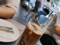 拿铁-boudoir&her不她(富华里店)