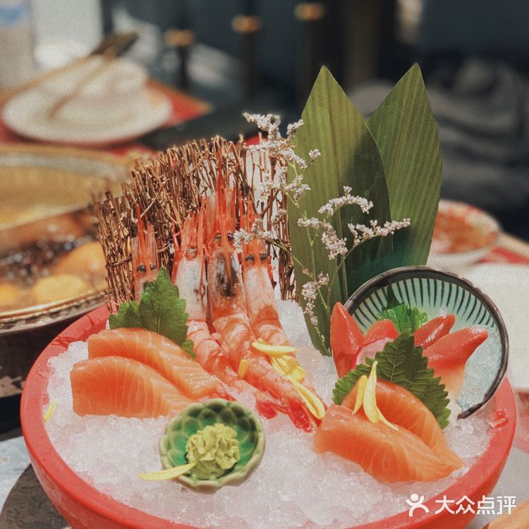 深圳终于出现了和牛寿喜锅放题天花板 一绪·和牛寿喜烧