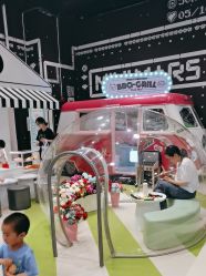 -MINI MARS KIDS CLUB亲子家庭中心(长宁天山店)