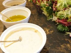 沙拉酱汁-北京王府井希尔顿酒店·万斯阁西餐厅