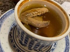 茶树菇煲乳鸽-南京大牌档(三阳广场苏宁店)
