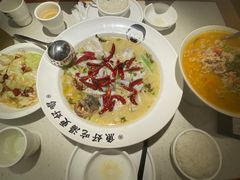-江渔儿酸菜鱼·拔草餐厅(虎门君乐汇店)