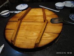 -老关东铁锅炖(上游街店)