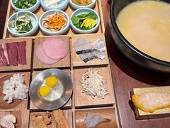-银米·云南传统过桥米线(双廊黑金冠店)