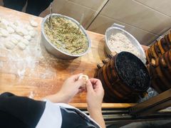 -舒小笼松针小笼包