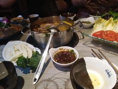 -鸿通城购物中心