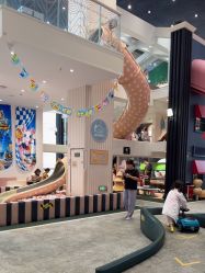 -奈尔宝家庭中心·亲子餐厅(华采天地店)