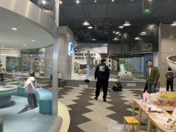 -MINI MARS 脚下的城市乐园·餐饮·派对(静安江宁店)