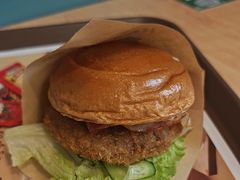 安格斯牛肉芝士堡-魏家凉皮(祈年大厦店)