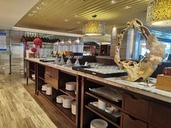 自助取餐区-北京王府井希尔顿酒店·万斯阁西餐厅