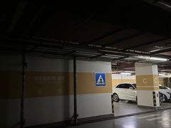 -上海世茂广场-停车场