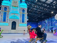 -西安银基冰雪世界