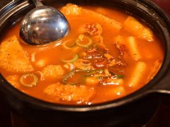 -BHC炸鸡(明洞总店)