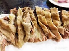 -亚黑亚炕锅农家美食(清水河店)