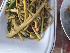 -钟记陕南菜·煎锅鱼(红专南路店)