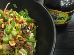 -丽影重庆小面(定西路店)
