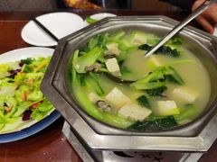 -赶海部落海鲜城(海阳路店)