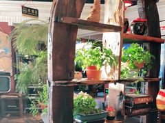 -大匠工房古船木艺术餐厅·猪肚鸡专门店(长白仙岛店)