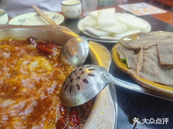 重庆楊門机场老火锅(20年老店两路总店)图片